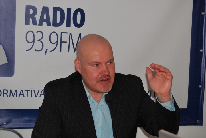 Эксперт: цены на топливо трудно прогнозировать