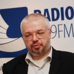Глава Союза журналистов прогнозирует появление нового СМИ на русском (АУДИО)