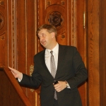 ЦС призывает правительство найти 100 тысяч на аппарты для вентиляции легких