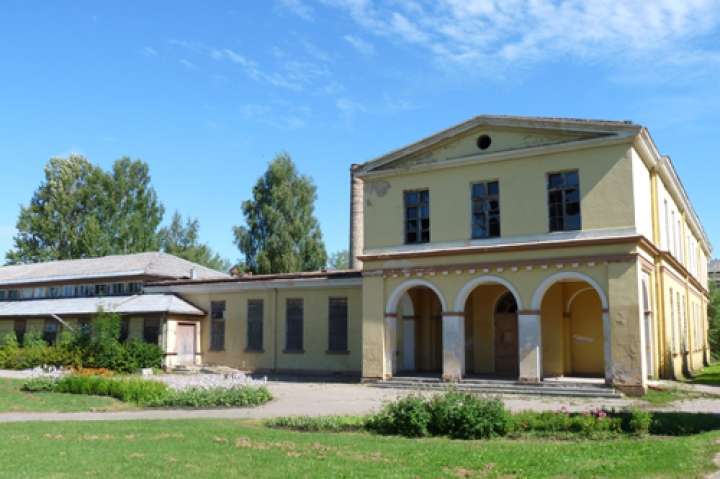 В Кемери сгорело здание грязевой лечебницы