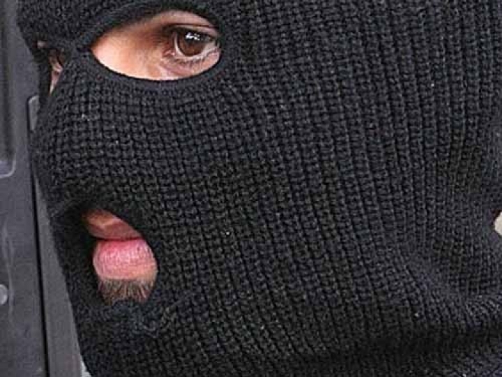 Ночью ограбили филиал домоуправления Rīgas namu pārvaldnieks