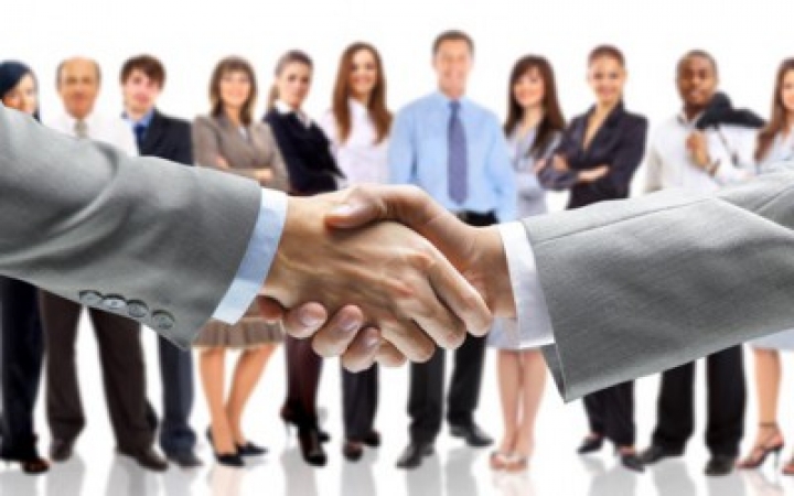 Пока ни одна фирма не хочет «особого сотрудничества» с государством