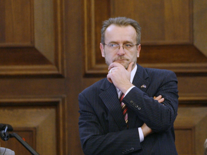 Член VL-ТБ/ДННЛ восхищается киевлянками