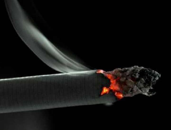 Младенец получил ожоги из-за сигаретного пепла