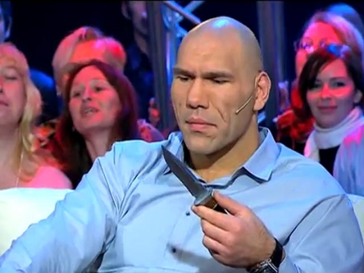 Жена Николая Валуева родила ему третьего ребенка