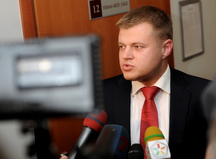 Адвокат Страздса требует отставки министра юстиции (АУДИО)