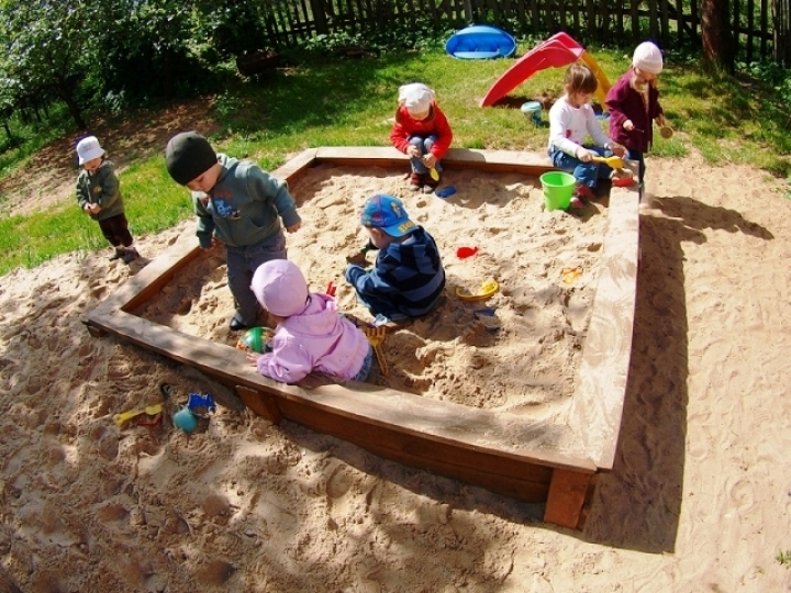 На ликвидацию очередей в детских садах потребуется два года