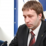 Подписи за «референдум по референдумам» переданы президенту  (АУДИО)