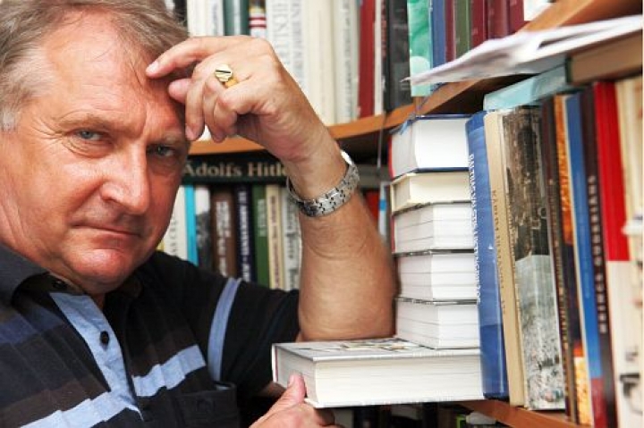 Фелдманис: историки помогут России признать оккупацию Латвии