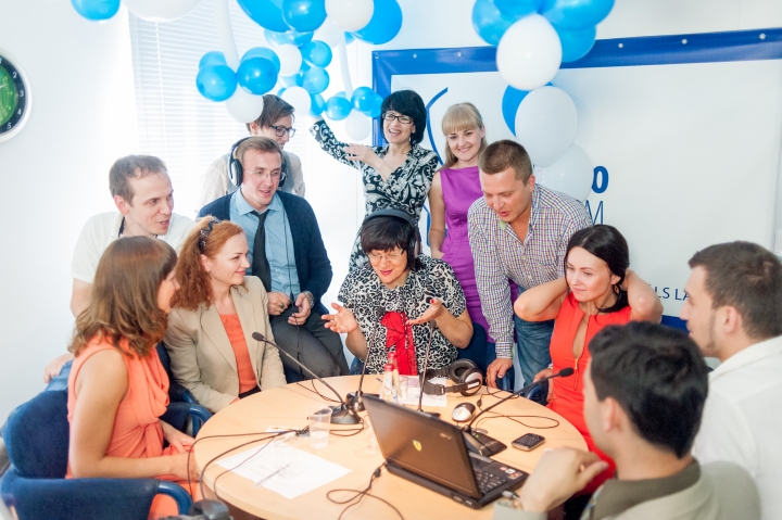 Радио Baltkom и MixFM: У НАС ВЫХОДНОЙ