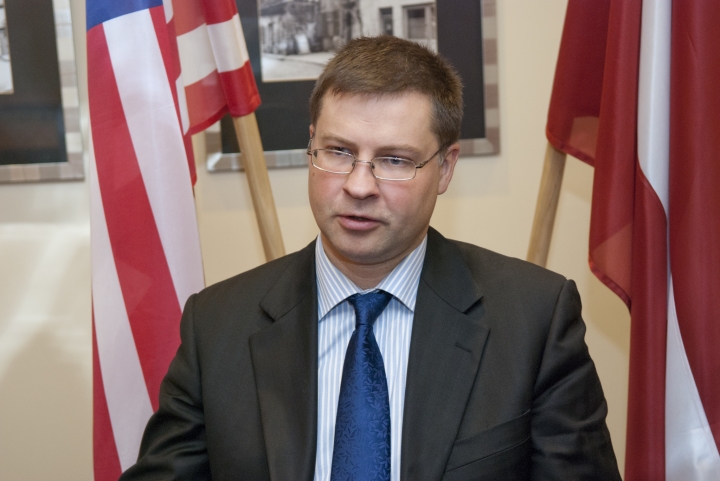 Премьер: компенсаций за довоенную собственность не будет