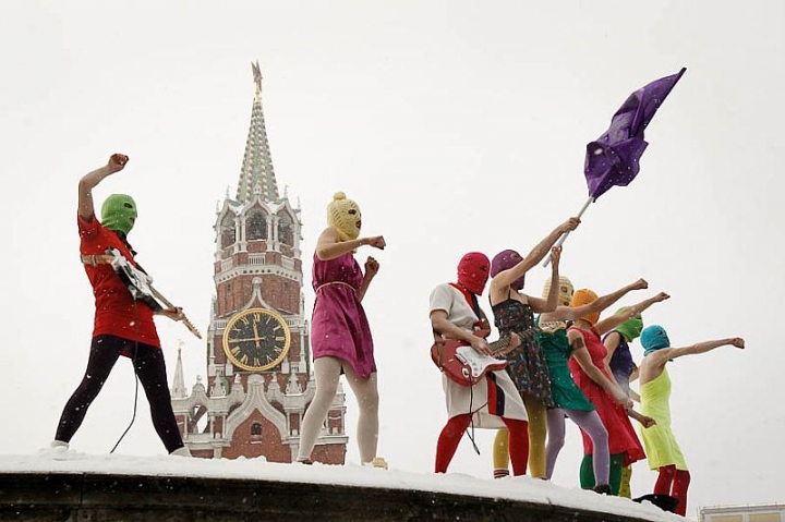 Pussy Riot выдвинули на премию Кандинского
