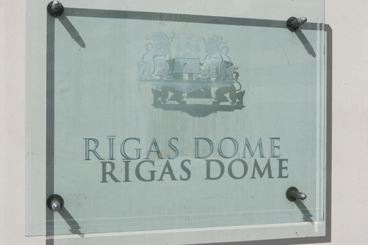 Большинство рижан довольно коалицией Рижской думы