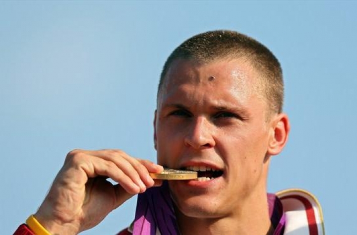 Сегодня в Латвию вернется олимпийский чемпион Штромбергс