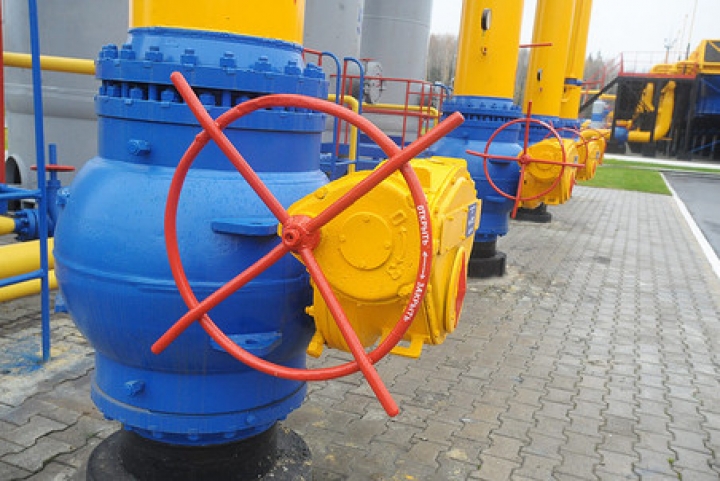 Украина заплатила за российский газ в июле 930 млн долларов