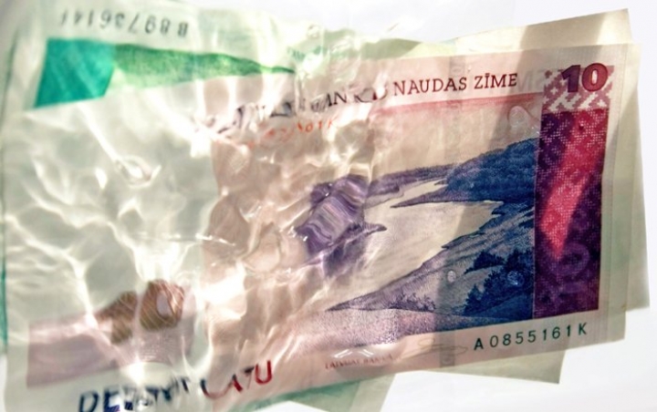 Теневая экономика: бизнесмены все чаще подделывают чеки