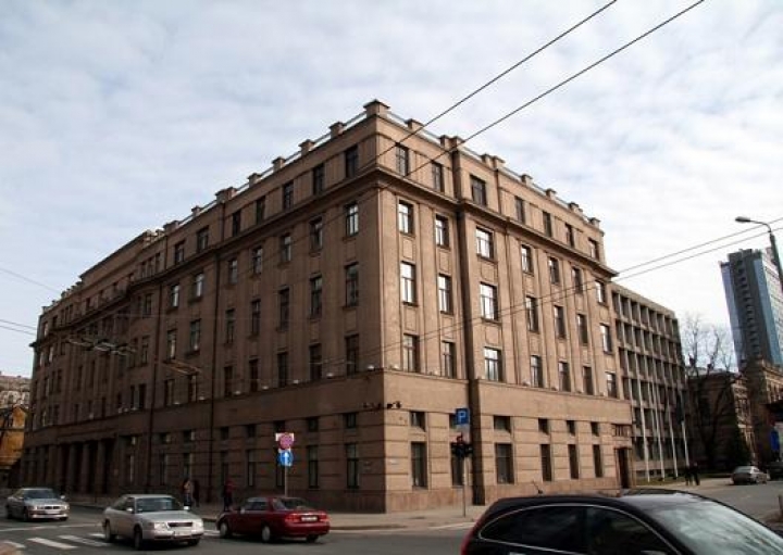 Бюджет Минобороны в 2013 году вырастет на 6 миллионов латов