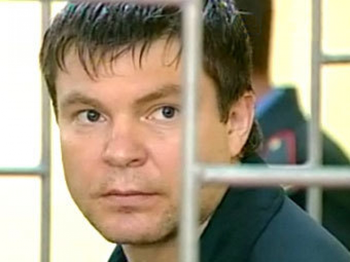 Главарь Кущевской банды вскрыл вены в суде