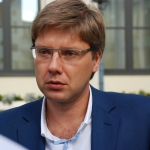 Ушаков: Рига будет бороться за туристов из Китая