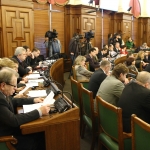 В августе депутаты Сейма заработали почти 160 тыс. латов