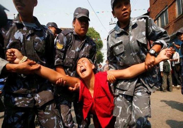 На заводе по сборке iPhone в Китае подрались 2 тысячи рабочих