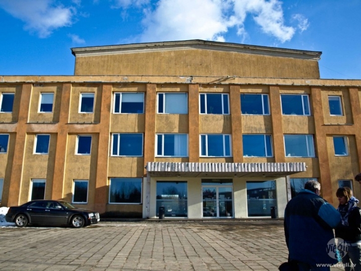 CAF не будет строить поезда в Латвии (дополнено)