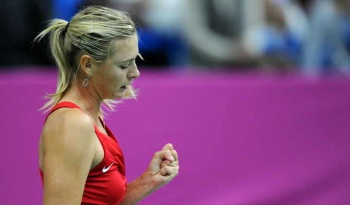 Шарапова досрочно вышла в полуфинал итогового турнира WTA