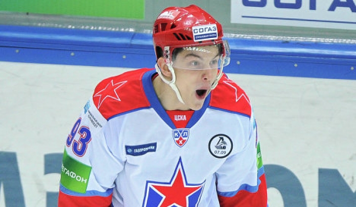 Российскому хоккеисту запретили играть в НХЛ