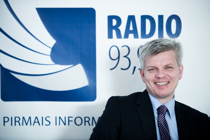 Минобороны: эстонский журналист «взял данные из воздуха» про нашу армию (ВИДЕО)