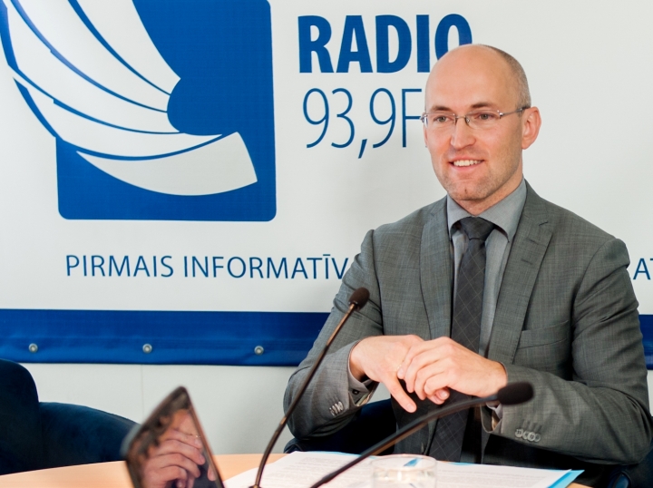 Министр экномики обвинил эстонцев в двойной игре в газовом вопросе