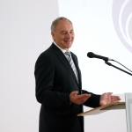 Президент хочет, чтобы бюджет 2013 года был еще экономнее