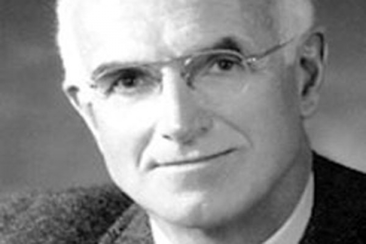 Умер лауреат Нобелевской премии по медицине Джозеф Мюррей