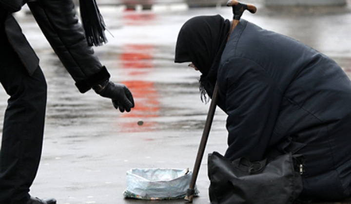 Омбудсмен потребовал от Спруджса устранить в регионах бедность