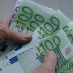 Стала известна дата принятия Закона о введении евро