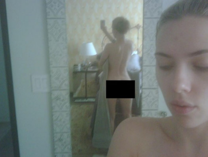 Хакеру, укравшему фото Йоханссон, дали 10 лет тюрьмы