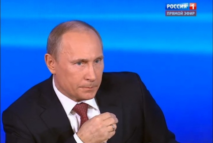 Путин запретил вывозить сирот в США