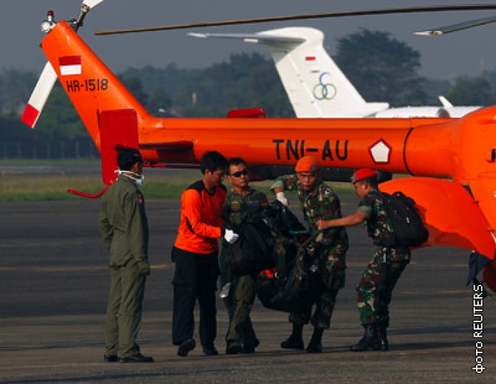 Индонезия объявила человеческий фактор причиной крушения SSJ-100