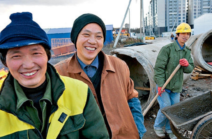 В Беларусь приедут 650 тысяч китайских гастарбайтеров