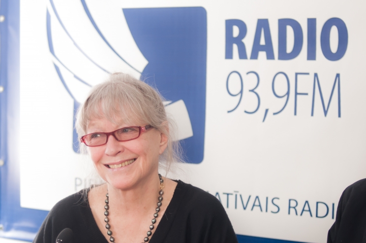 Французская пресса опровергает распространившееся в СМИ сообщение о смерти актрисы Марины Влади (ВИДЕО)