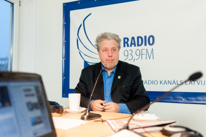 Эксперт: разговоры о «конце света» вытеснили сплетни об НЛО