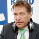 Экс-министр экономики предложил Депардье переехать в Латвию (АУДИО)
