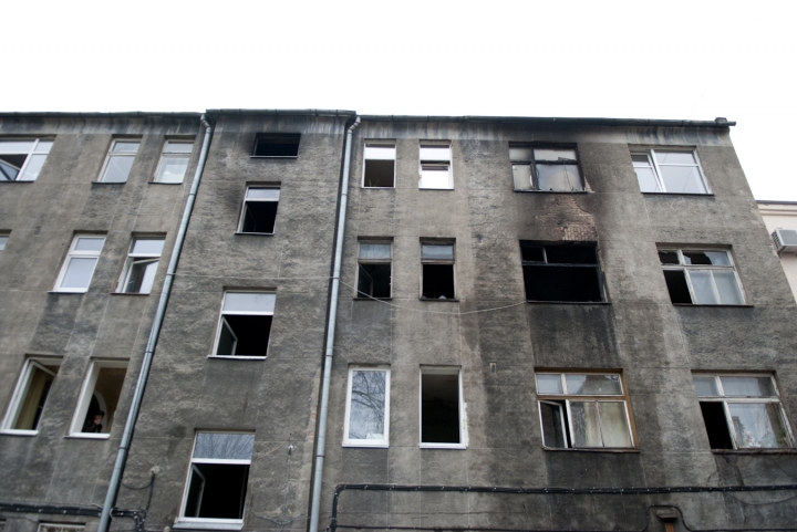 Из-за пожара на Твайка эвакуировали 40 человек