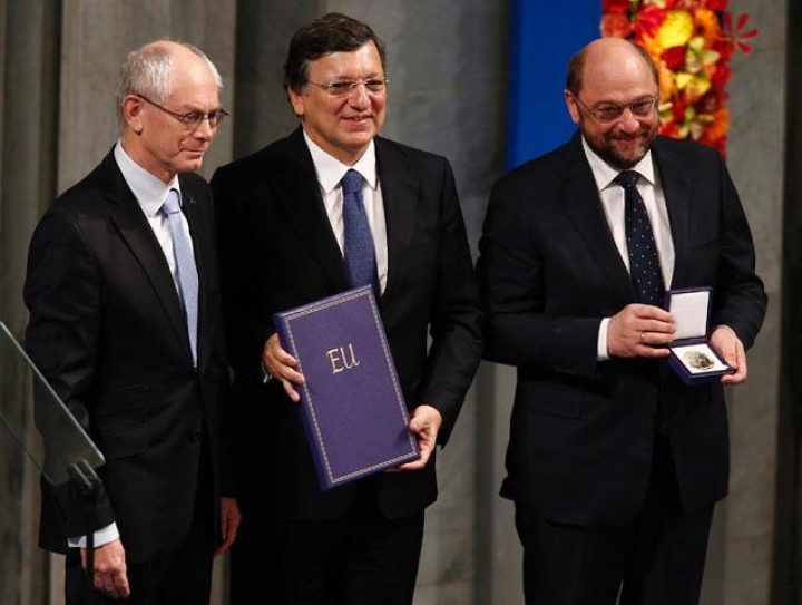 При получении Нобелевской премии глава ЕС вспомнил «Балтийский путь»