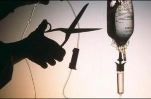 Власти Германии не станут запрещать эвтаназию