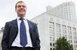 Медведев утвердил стратегию развития медицины в РФ