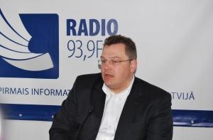 Банкир: деньги рижан хотят зарыть в землю (АУДИО)