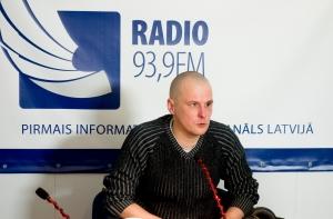 Историк: латвийская пропаганда базируется на страхе перед Россией (АУДИО, ВИДЕО)