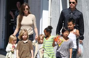 СМИ: Путин поставил на место Джоли, призвавшую отменить «Закон Димы Яковлева»