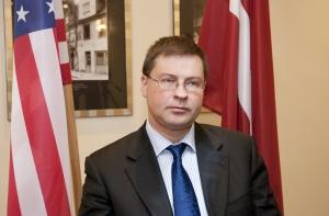 Домбровскис в Вене расскажет о конкурентоспособности Латвии