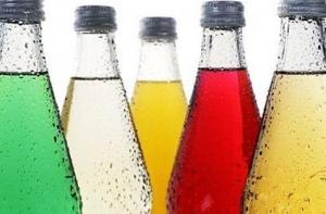 В бюджет Великобритании предложили включить налог на газировку